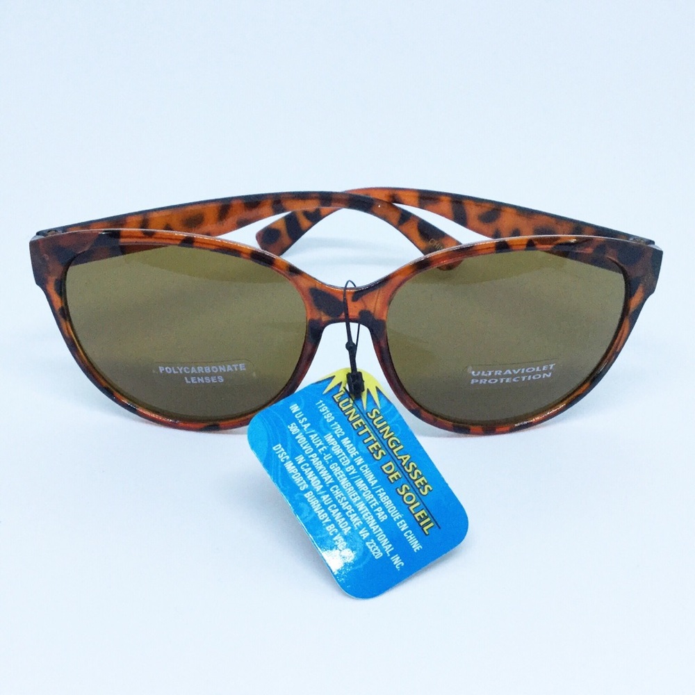 NWT Tortoise Shell Cat-Eye Sunglasses!